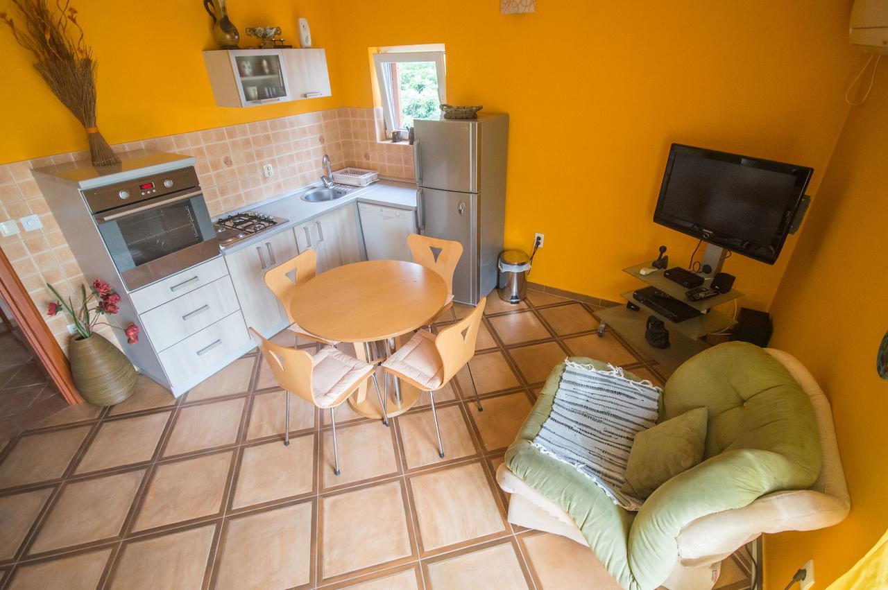 Apartments Cukovic Risan Kültér fotó